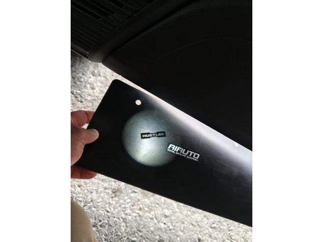 水戸市K様　スズキ　ハスラー　ナビ　バックカメラ　ドラレコ前後　ETC ドアカーテシイルミ　取付販売車の架装作業です