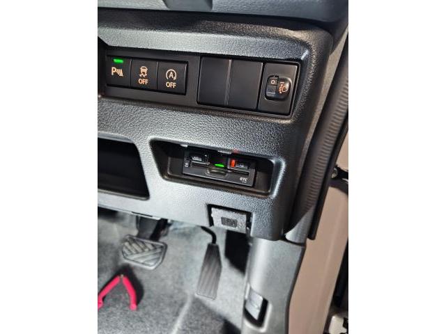 日立市E様　スズキ　ワゴンＲスマイル　販売車の架装作業です