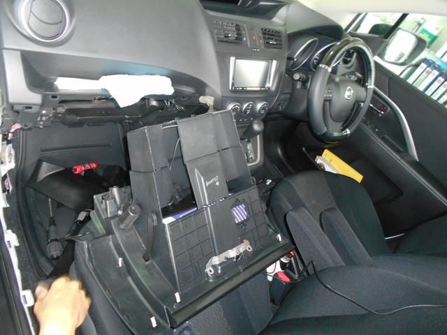 ドライブレコーダー取付　前後カメラで安心録画　部品持ち込み取付　ミラー一体型　工賃安　部品取付は県央自動車
