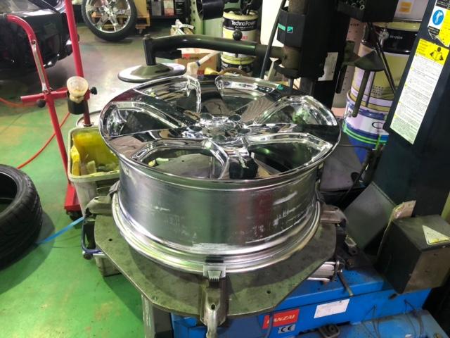 格安輸入タイヤ取扱 レクサス 外車のタイヤ交換　タイヤ持込取付も対応　茨城県水戸　県央自動車販売水戸