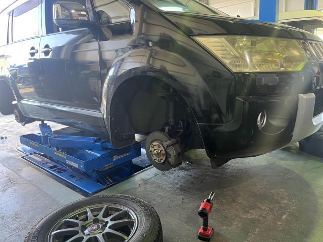 三菱 デリカ D5 CV5W タイヤ交換 タイヤ持ち込みOK タイヤ直送OK バランス調整 茨城県水戸市
県央自動車販売水戸