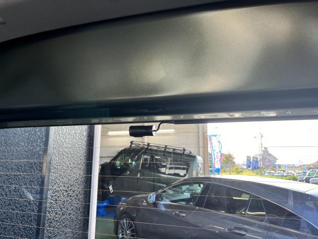 エブリイ　ドライブレコーダー前後タイプ取付 店頭でも販売しており、フロント、前後タイプ、ミラー型など取扱いがあります トラブル対策に