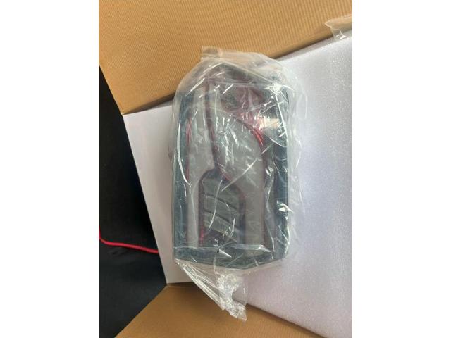 スバル　インプレッサ　持込テールランプ交換 多くの車種はバンパーを外して交換を行います 保安基準適合確認の上、お問い合わせください