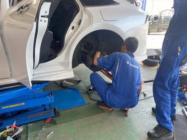 ＭＩＲＡＩ　サスペンション交換取付　見た目だけでなく、乗り心地や車検対応も考慮して選ぼう。特に車検対応品かどうかは要チェック！