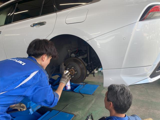 ＭＩＲＡＩ　サスペンション交換取付　見た目だけでなく、乗り心地や車検対応も考慮して選ぼう。特に車検対応品かどうかは要チェック！