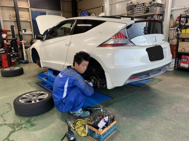 CR-Z 法定24カ月点検車検 多数実績のある当社にお任せ下さい!!