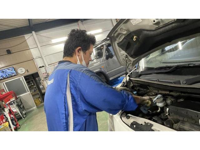 スペーシア 車検 事前見積もりでお客様と整備内容を決めていきます。お客様のご要望にも向きあった安心車検です