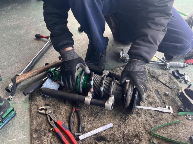 レヴォーグ　持込ショックアブソーバー取付　インチアップブラケット取付　快適性と耐久性向上◎　持ち込みパーツ取付お気軽にご相談ください！