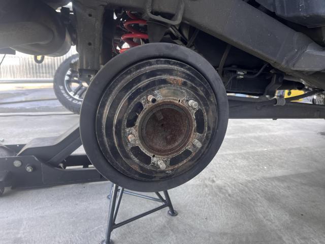 ジムニー　リアハブ塗装　防錆塗装で錆の進行を防ぐ！見た目も美しく保てます◎