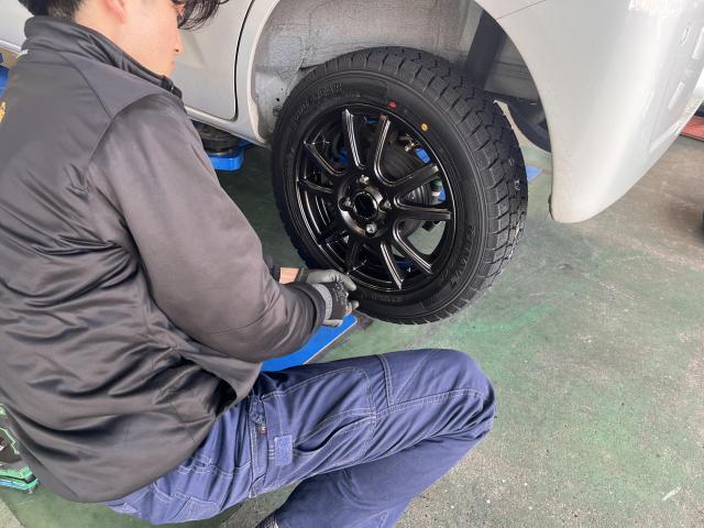 ワゴンＲスマイル　タイヤ交換 入れ替え　オートウェイ取扱店◎冬タイヤ早めの交換をオススメします！