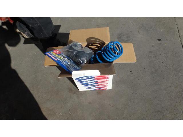 デリカＤ２　ダウンサス　取り付け　群馬県　伊勢崎市
