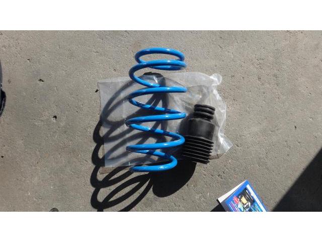 デリカＤ２　ダウンサス　取り付け　群馬県　伊勢崎市
