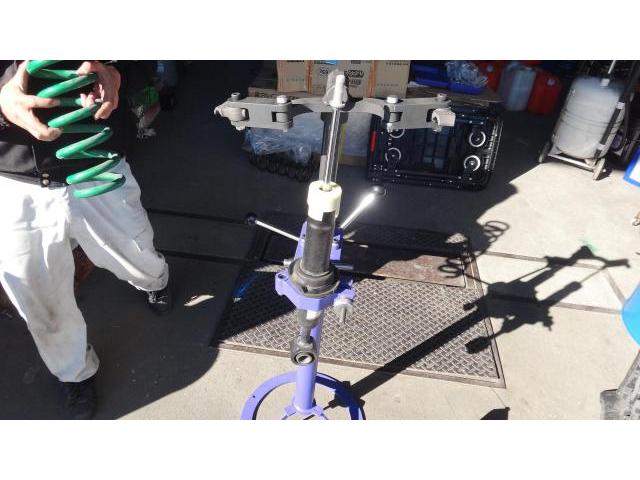 トヨタ　ランドクルーザー２５０　サスペンション・足回りパーツ取付