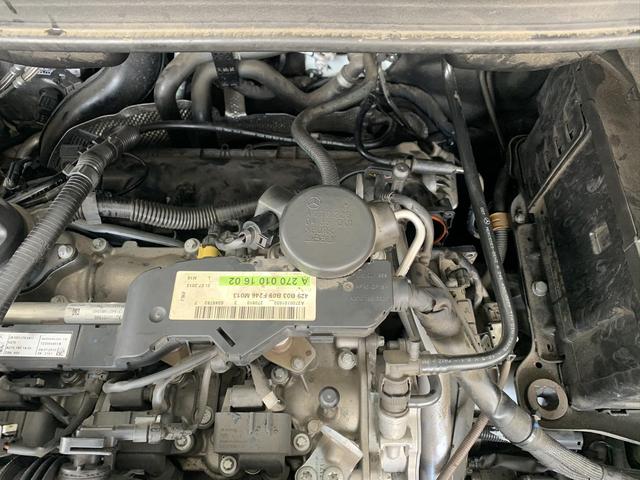 パーツ持ち込み取付大歓迎！ベンツ　B180 W246 エンジンチェックランプ点灯　サーモハウジング交換　群馬県　桐生市