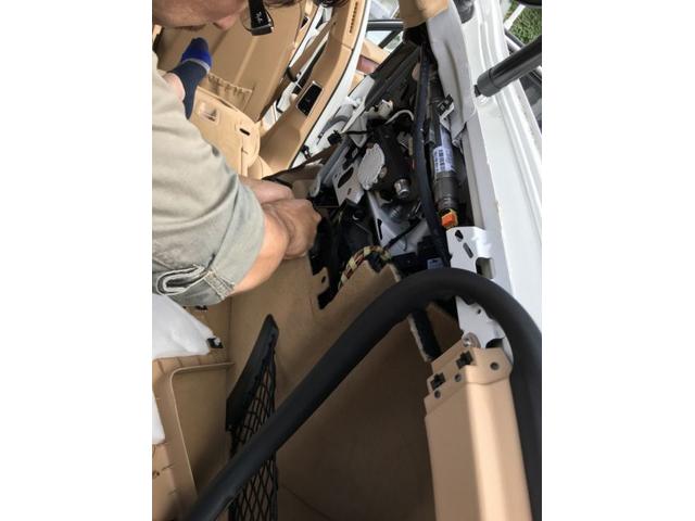 ポルシェパナメーラ・ターボのサンルーフ不調による修理