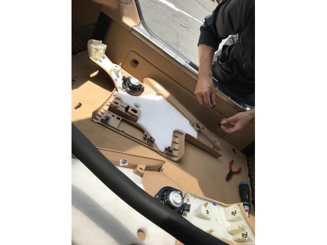 ポルシェパナメーラ・ターボのサンルーフ不調による修理