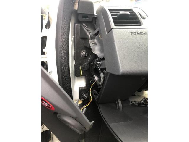 ボルボ V50 エアコンフィルター交換