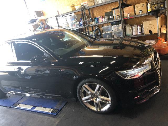 アウディ A6 2.0TFSI クワトロ タイヤ交換