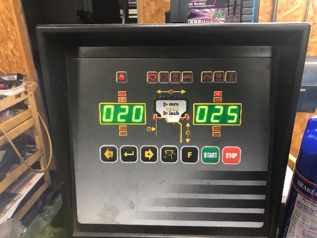 ポルシェ 911 997ターボ フロントタイヤ交換