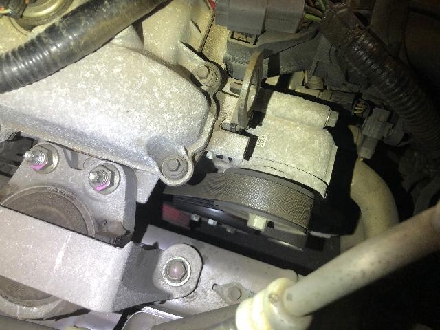 マツダ ビアンテ オートテンショナー ベルト交換