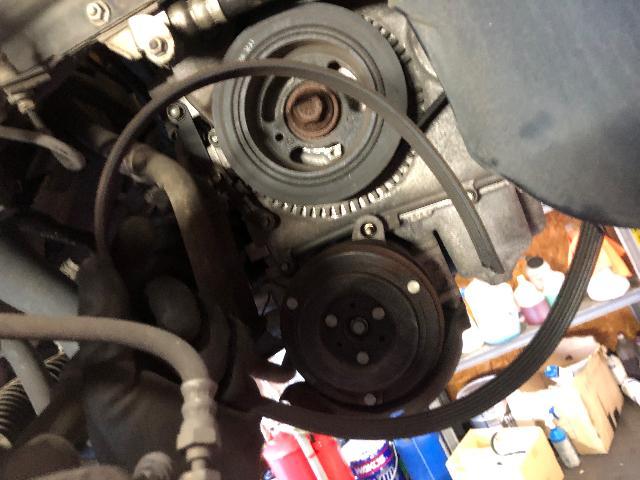 マツダ ビアンテ オートテンショナー ベルト交換