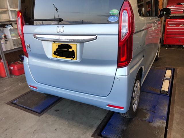 ホンダ N-BOX JF3 リアバンパー テールランプ交換