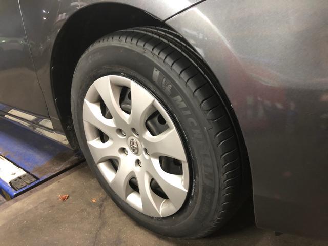 トヨタ プリウスα 車検整備 タイヤ交換 ミシュラン プライマシー4