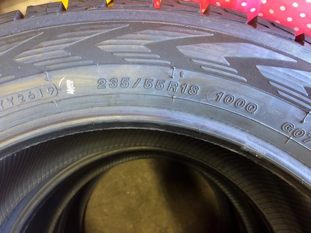 米国レクサス RX330 スタッドレスタイヤ交換