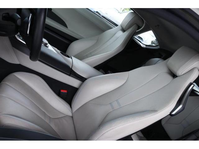 【入荷情報】BMW i8ベースグレード（2016年）が入荷しました！
