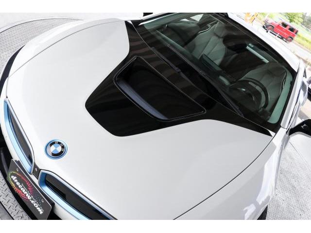 【入荷情報】BMW i8ベースグレード（2016年）が入荷しました！