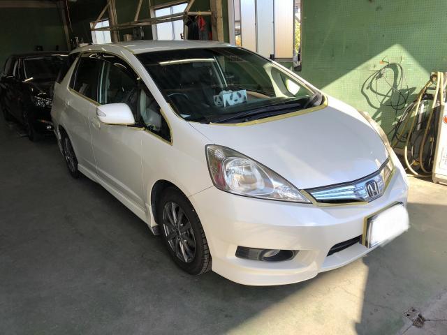 ホンダ　フィットシャトルハイブリッド　GP2・安くバンパーの板金塗装・安価でボディーの磨き・艶出し／コーティングって高い！？安く・磨き・艶出しで十分な仕上がり～【栃木県宇都宮市・下野市「ジャストオート」作業メニュー～