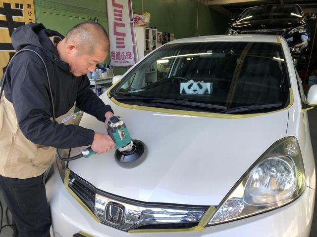 ホンダ　フィットシャトルハイブリッド　GP2・安くバンパーの板金塗装・安価でボディーの磨き・艶出し／コーティングって高い！？安く・磨き・艶出しで十分な仕上がり～【栃木県宇都宮市・下野市「ジャストオート」作業メニュー～