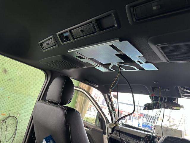 トヨタ　ハイエースバン　GDH206V／お安くナビの取付け／安価でフリップダウンモニターの取付け／コーティングって高い！？安く・磨き・艶出しで十分な仕上がり～【栃木県宇都宮市・下野市「ジャストオート」作業メニュー～