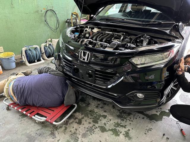ホンダ ヴェゼル RU3/社外 グリル 交換/お安く取付け ホンダ ヴェゼル RU3/社外 グリル 交換/お安く取付け