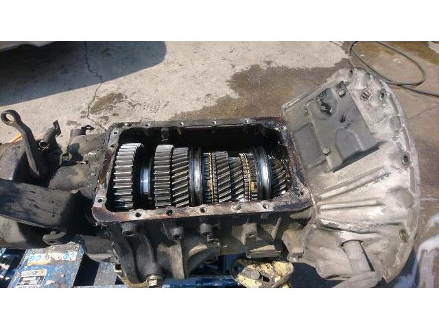 ４トン車ミッションオーバーホール栃木市