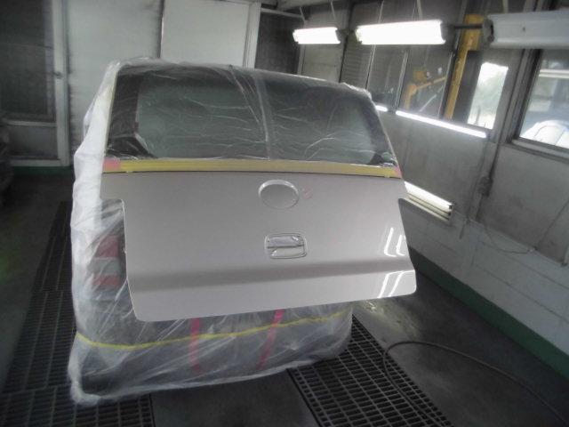 トヨタ　ピクシススペース　リア部の部品取替・鈑金塗装