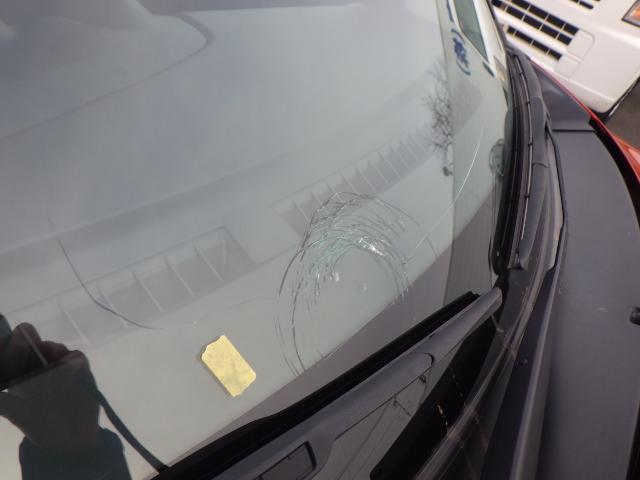 スズキ　スイフトスポーツ　フロントガラス交換（板金修理）