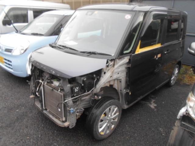 スズキ　スペーシア　左フロントフェンダー　左フロントドア　鈑金修理