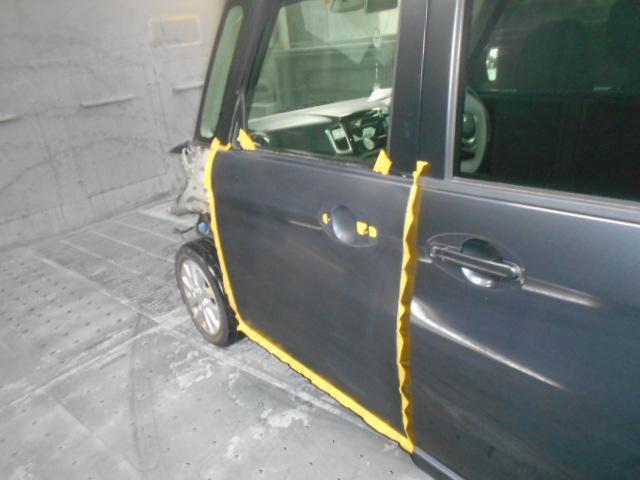 スズキ　スペーシア　左フロントフェンダー　左フロントドア　鈑金修理