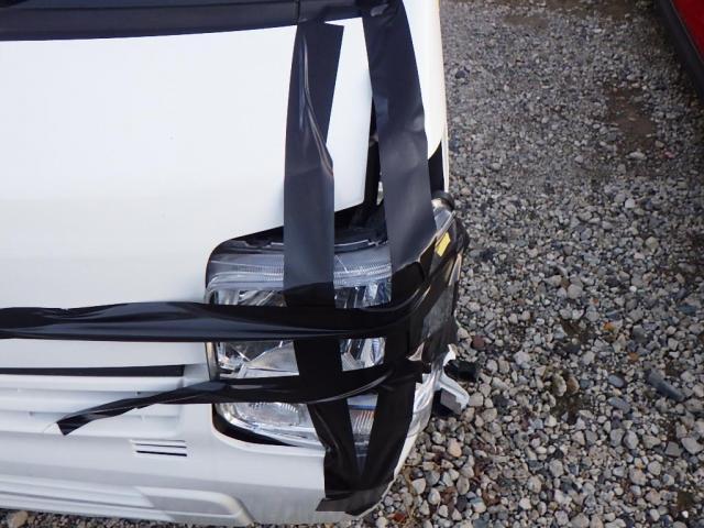 スズキ　エブリイ　フロント部分鈑金修理