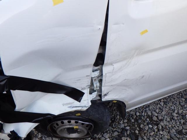 スズキ　エブリイ　フロント部分鈑金修理