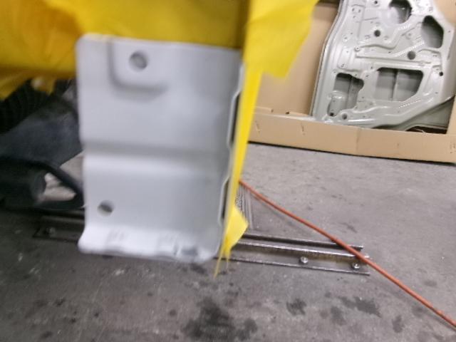 スズキ　エブリイ　フロント部分鈑金修理