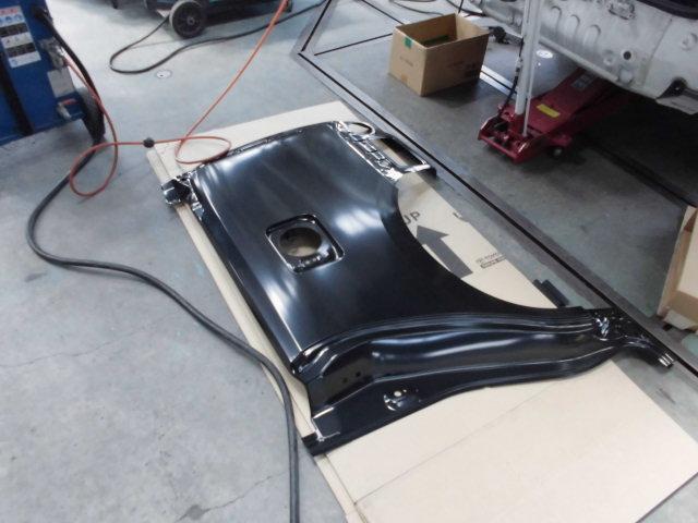 トヨタ　ヴェルファイア　左側面　鈑金修理