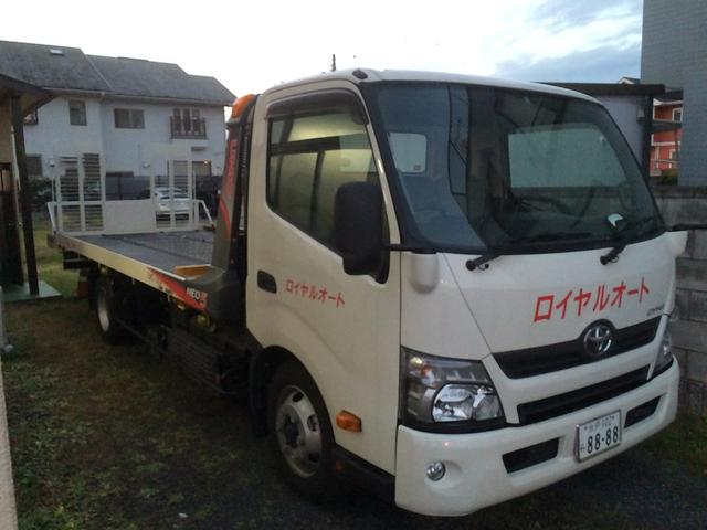 有限会社　ロイヤルオート17