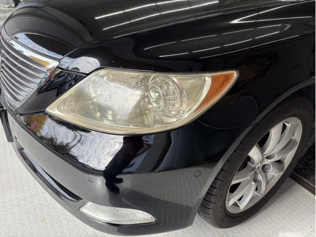 レクサス　ＬＳ　ヘッドライト交換