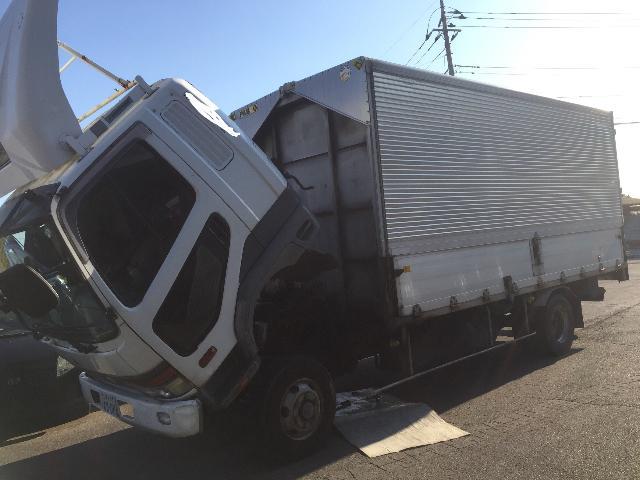 ISUZU トラック オイル交換 修理 整備  

栃木県 小山市