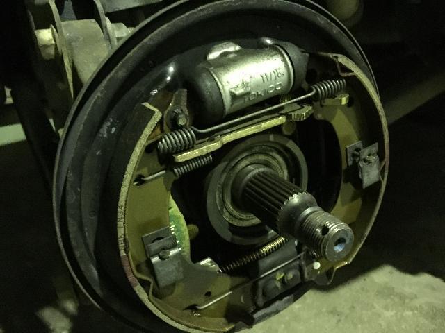 スバル R2 660 S 4WD 中古車 納車 整備 修理  車検  スパーチャジャー と ダイナモ の ベルト が 切れそうでした。 栃木県 小山市 Krevo