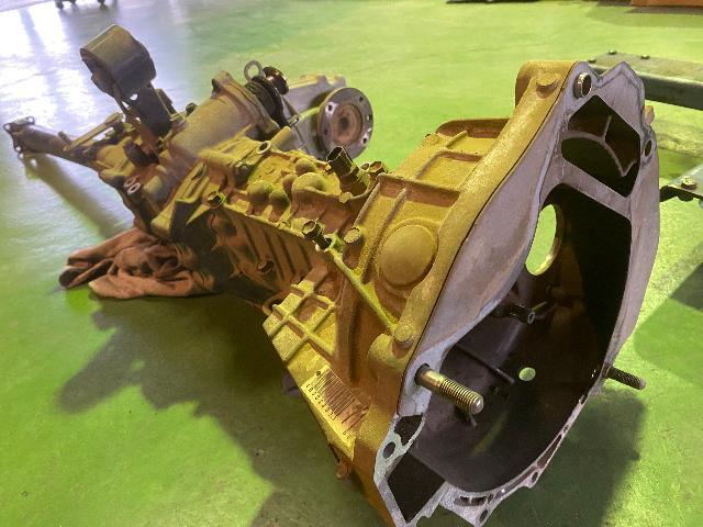 アクセルを踏んでも前に進まない … 点検の結果 クラッチの滑りが原因でした。クラッチ・オーバーホール 修理 整備。スズキ キャリイ 小山市のO様 ご依頼ありがとうござます。