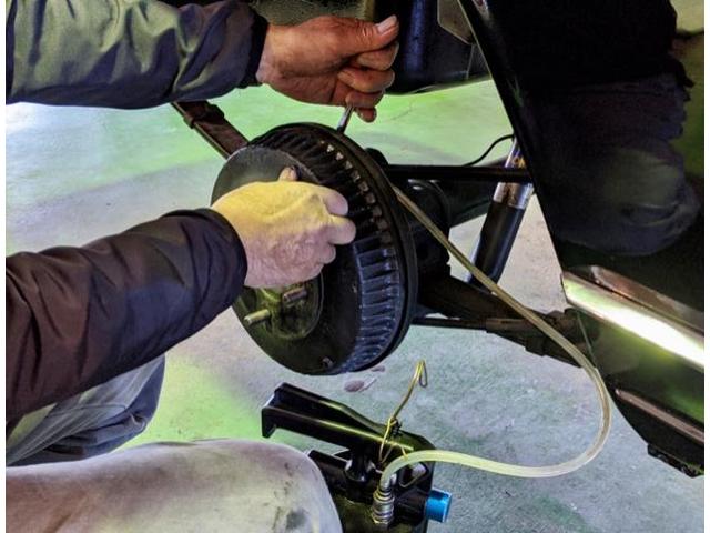 ISUZU いすゞ 117 クーペ DOHC ハンドメイド・モデル 車検 整備 修理 SOLEXキャブレター調整。茨城県日立市のT様 ご依頼ありがとうござます。    栃木県 小山市 カワマタ商会グループ(株)Kレボリューション