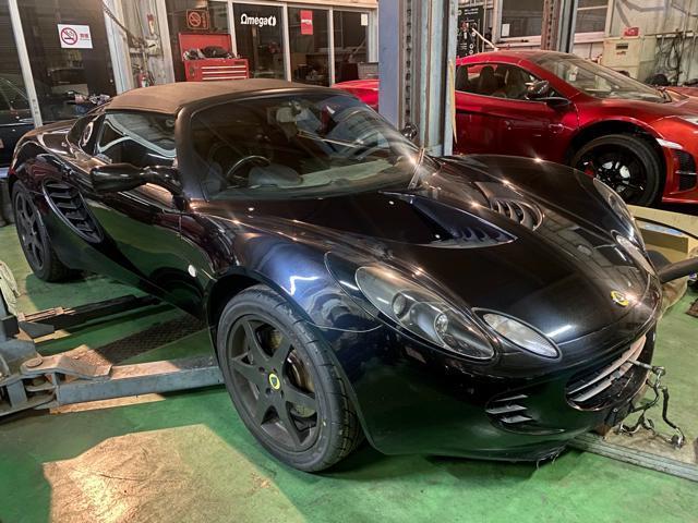 LOTUS ELISE ロータス エリーゼ シフレバーが作動不良でミッションが入らない … ロータス 車検 整備 修理。茨城県つくば市のY様 ご依頼ありがとうござます。     栃木県 小山市 カワマタ商会グループ(株)Kレボリューション